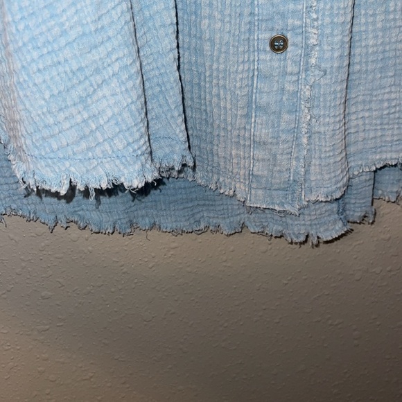 NEW❗️Umgee Blue Blouse - Picture 3 of 7